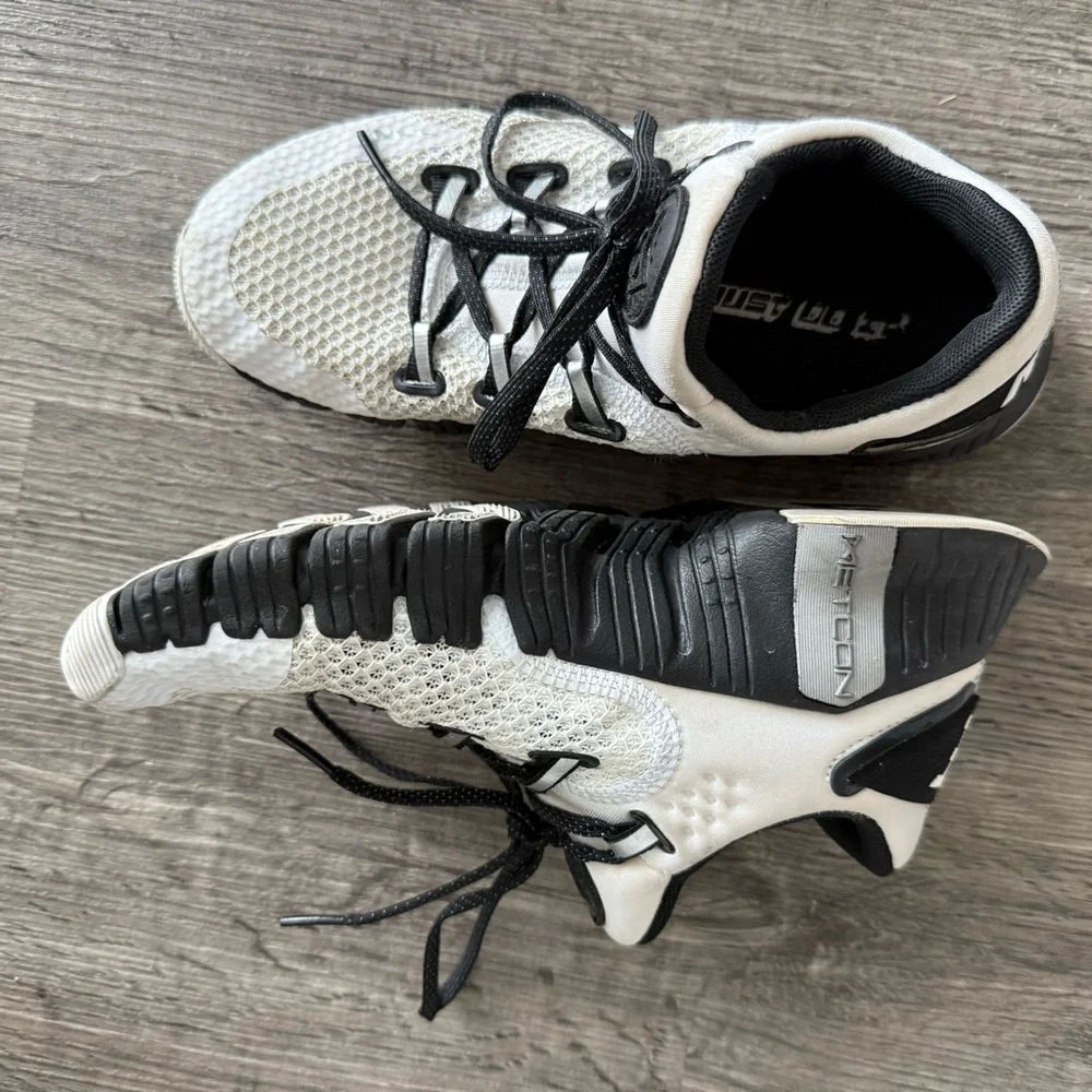 White Nike Metcon 7 - Picture 5 of 5